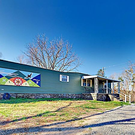 Serenity Views Bungalow - Close To City And Parkway! Villa Weaverville Екстериор снимка