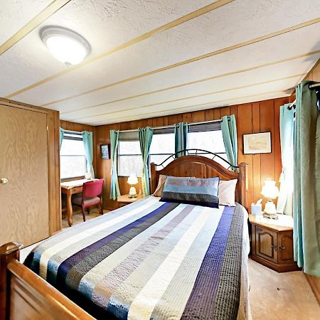 Serenity Views Bungalow - Close To City And Parkway! Villa Weaverville Екстериор снимка