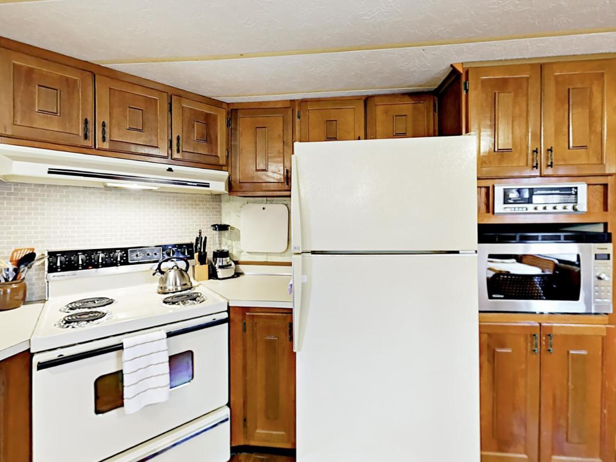 Serenity Views Bungalow - Close To City And Parkway! Villa Weaverville Екстериор снимка